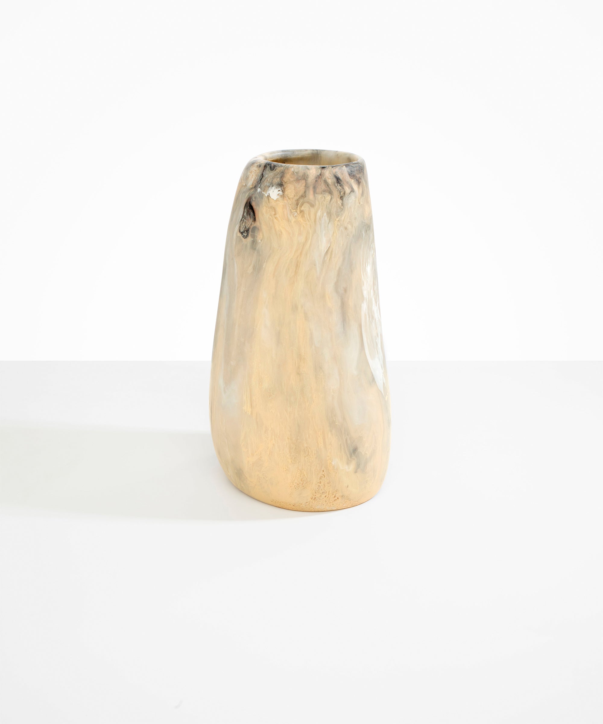 Grand Pebble Vase