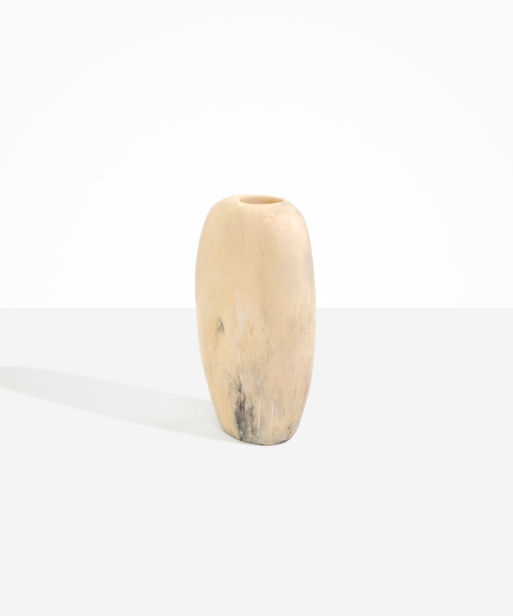 Bold Skipping Stone Vase