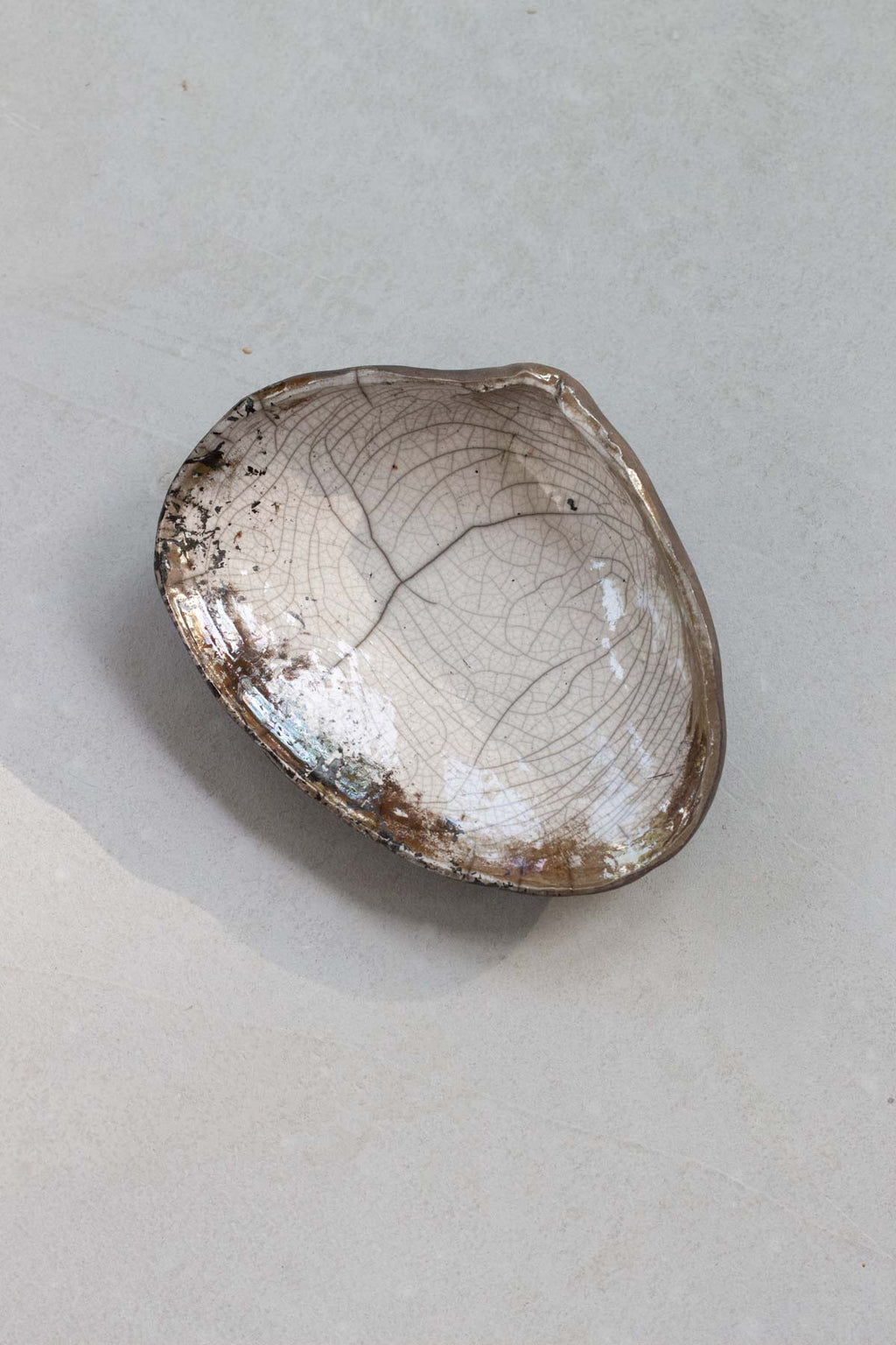Raku Clam Shell