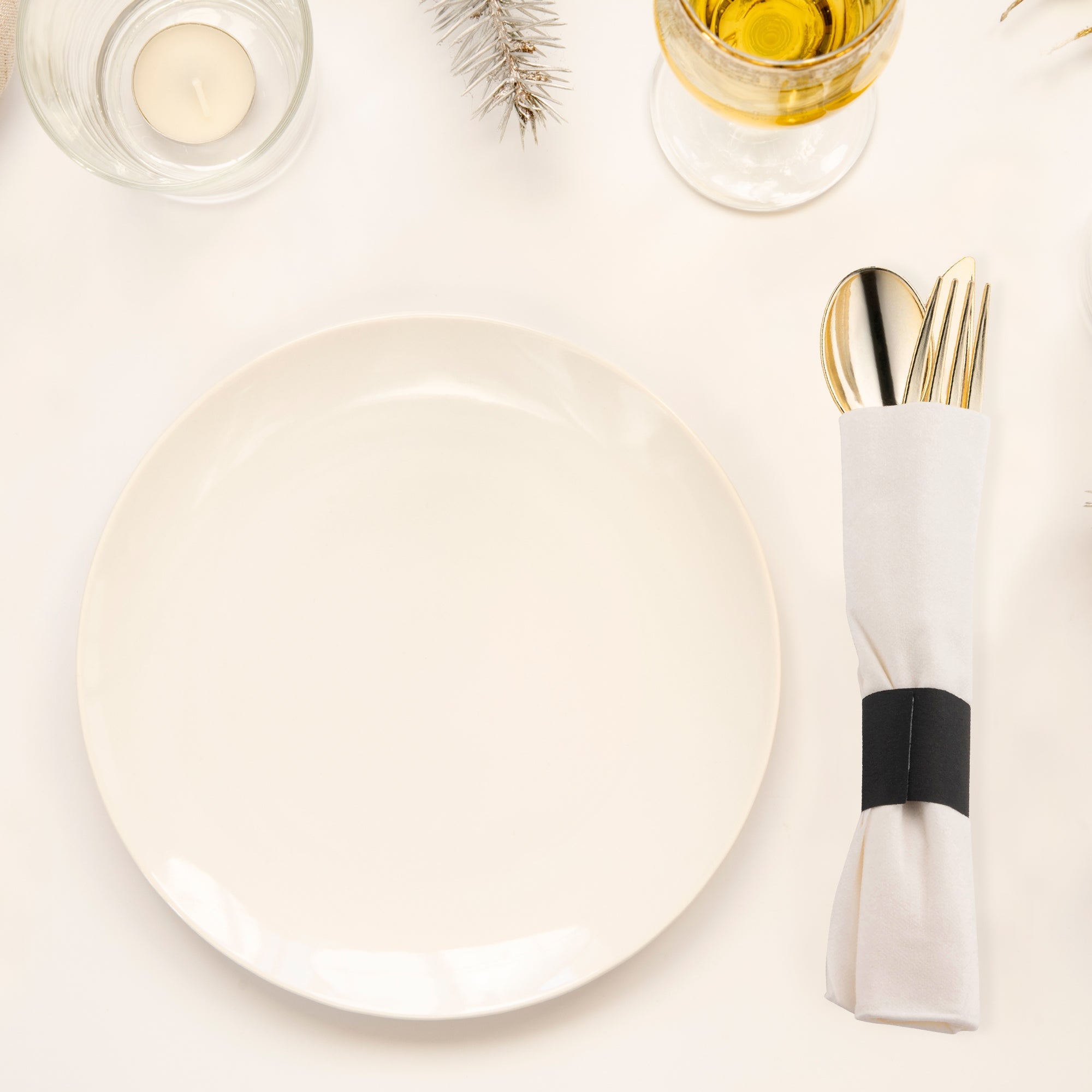 Gold Plastic Cutlery in White Napkin Rolls Set