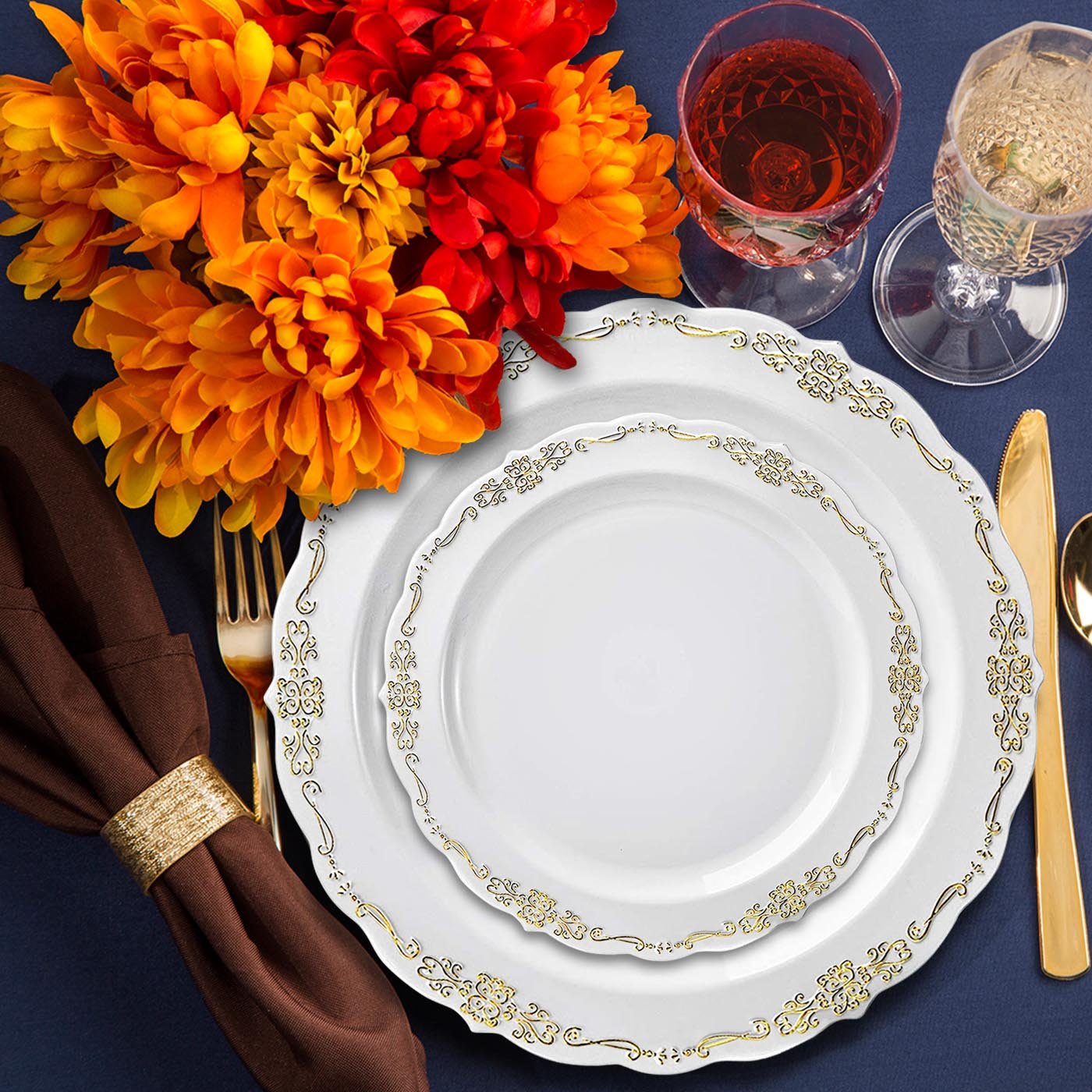White with Gold Vintage Rim Round Disposable Plastic Dinner Plates (10")
