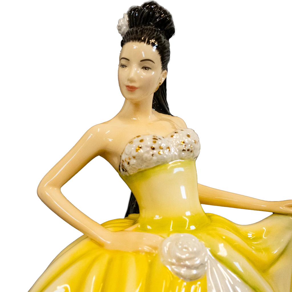 English Ladies Amelia Figurine