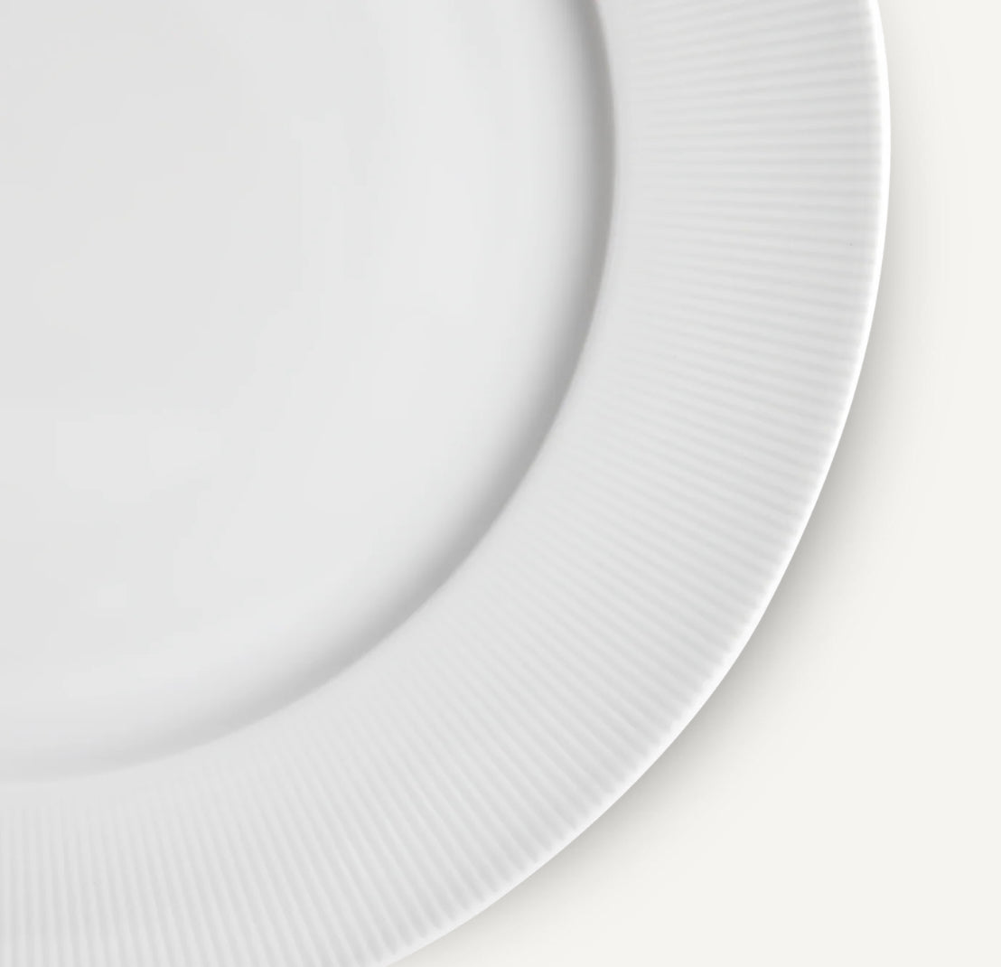 Pillivuyt Eventail Rimmed Dinnerware