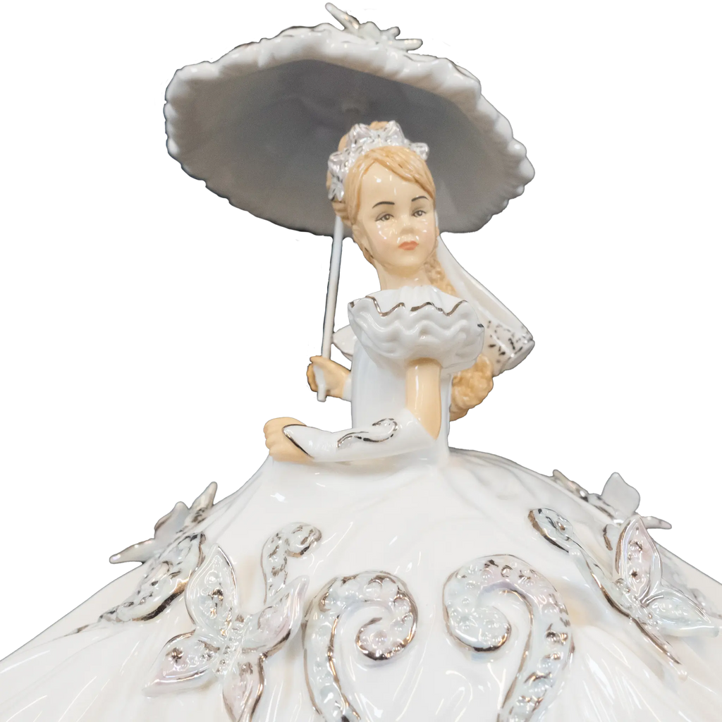 English Ladies Thelma Madine My Gypsy Princess First Communion : Blonde