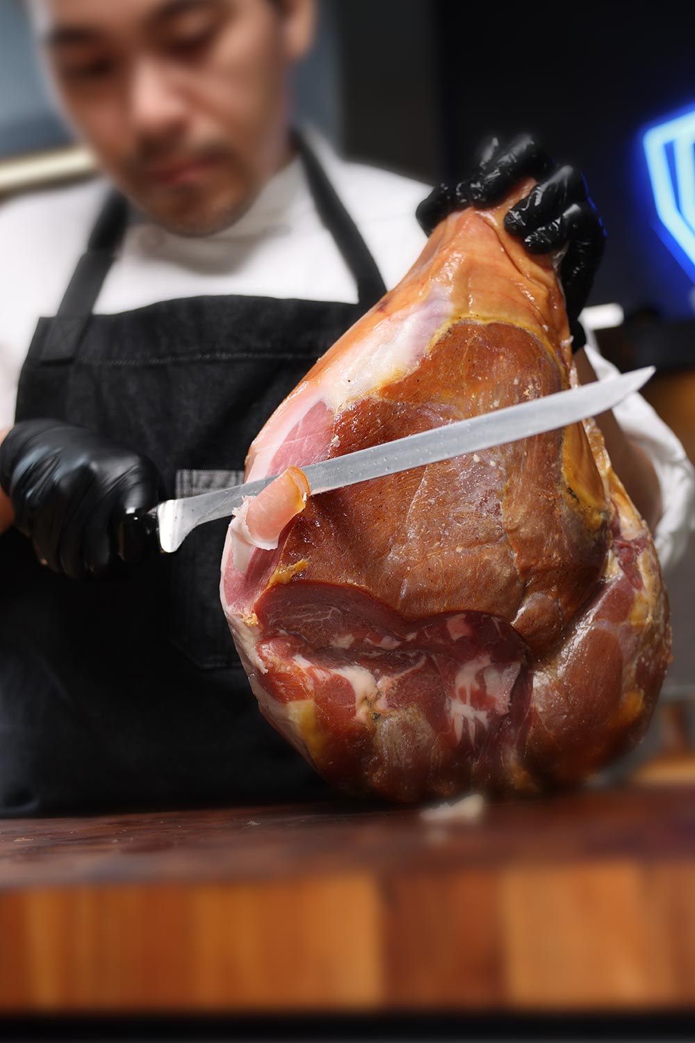 Spanish Style Meat & Ham Slicer 12" | Gladiator Series | NSF Certified | Dalstrong ©
