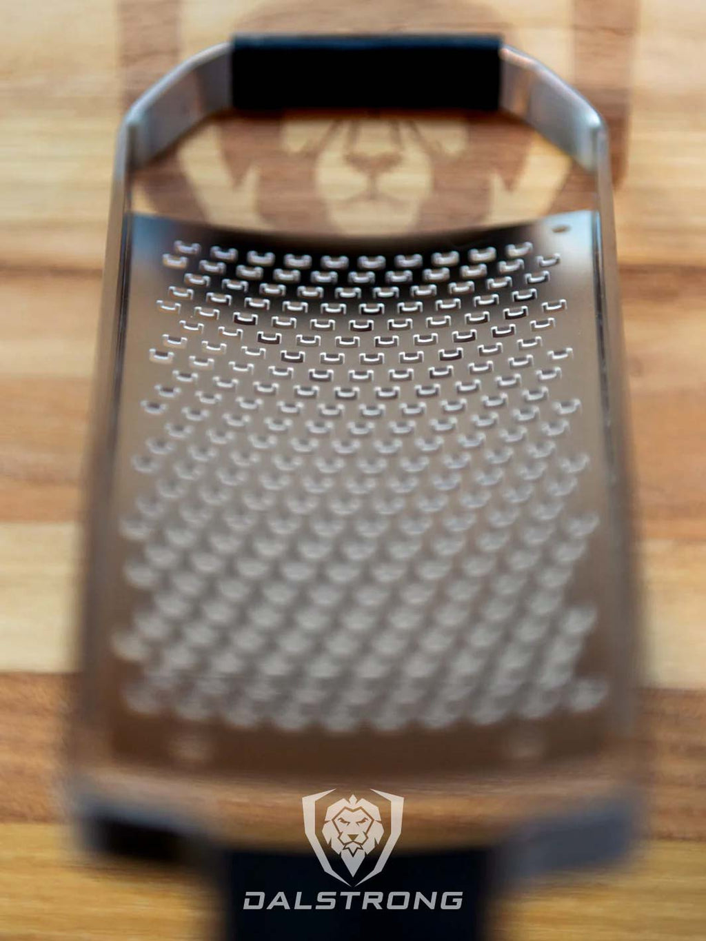 Professional Coarse Wide Cheese Grater | Dalstrong ©