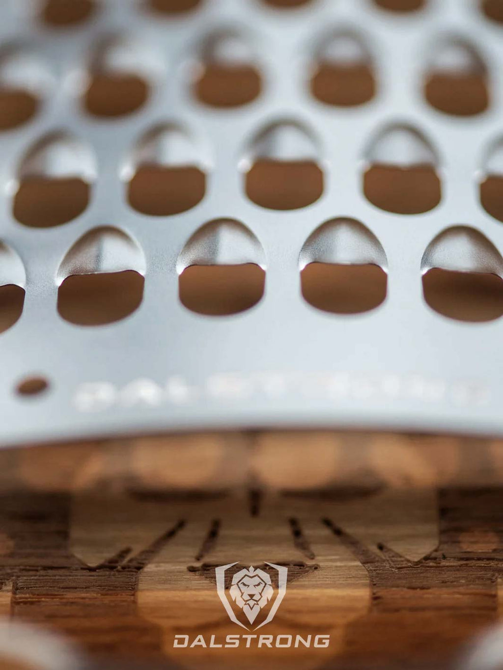Professional Extra Coarse Wide Cheese Grater | Dalstrong ©