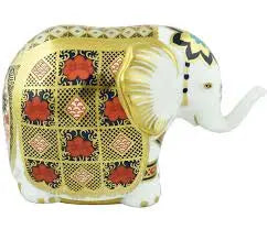 Royal Crown Derby Imari GUMPS Elephant Paperweight