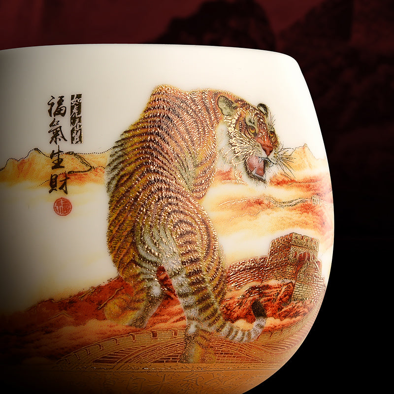 Howling Tiger
