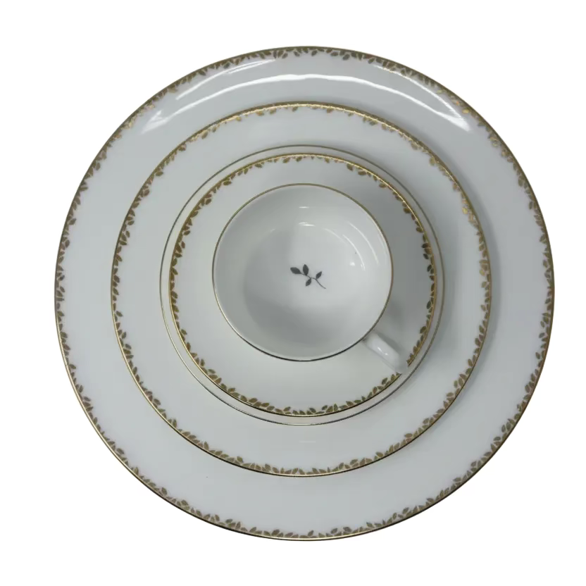 Wedgwood Vera Wang Gilded Leaf - 5 Piece Place Setting