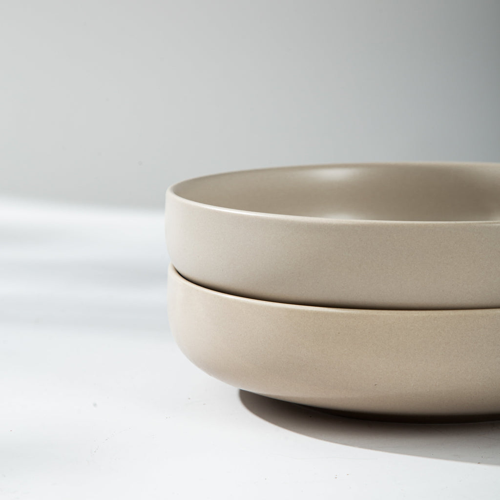 Minimalist Dinner Bowl