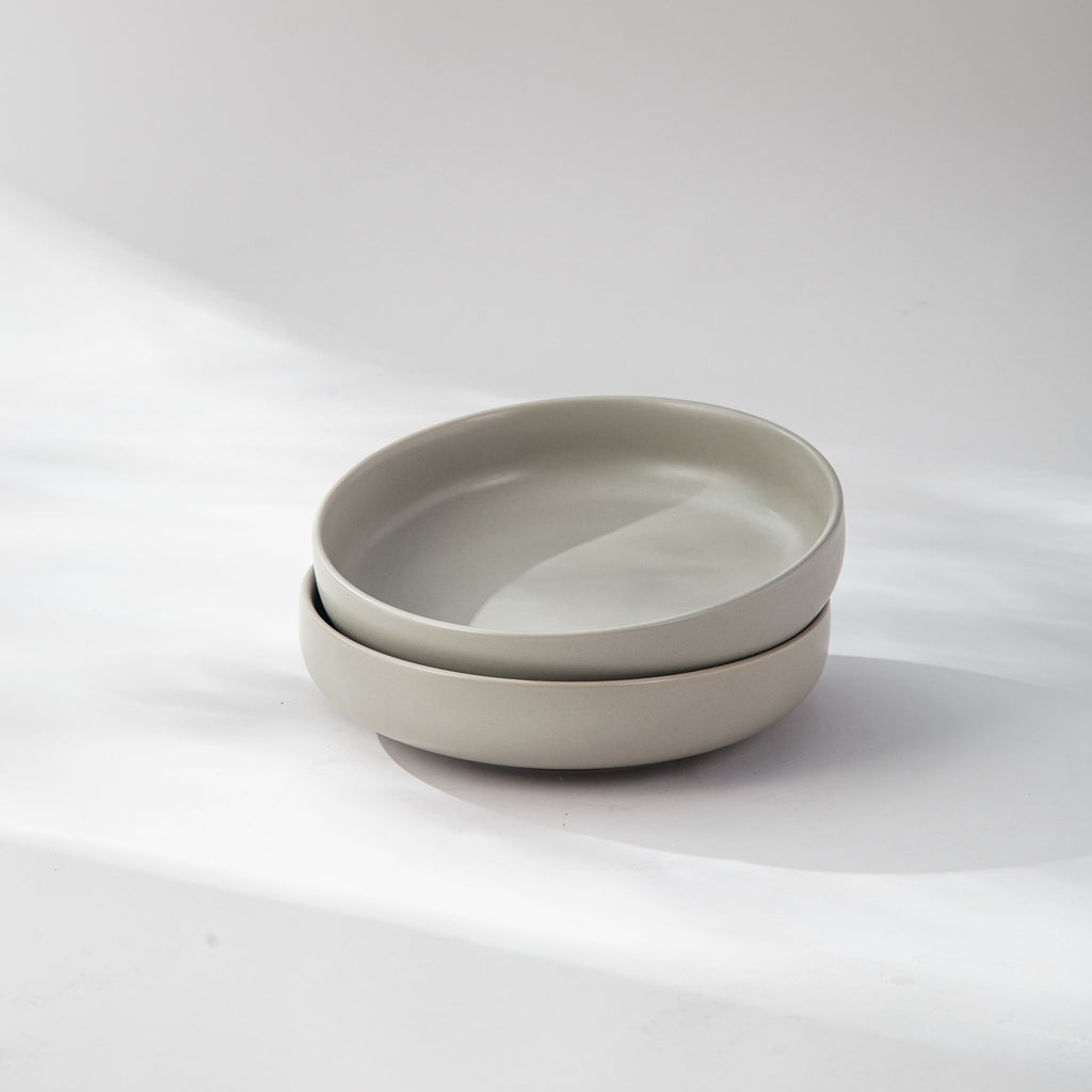 Minimalist Dinner Bowl