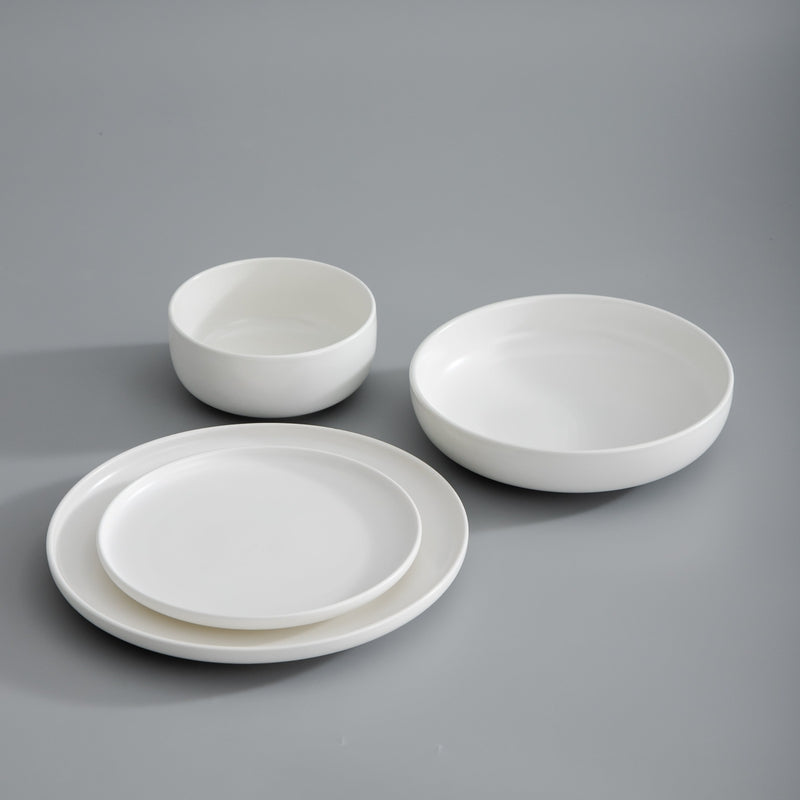 Minimalist Salad Plate