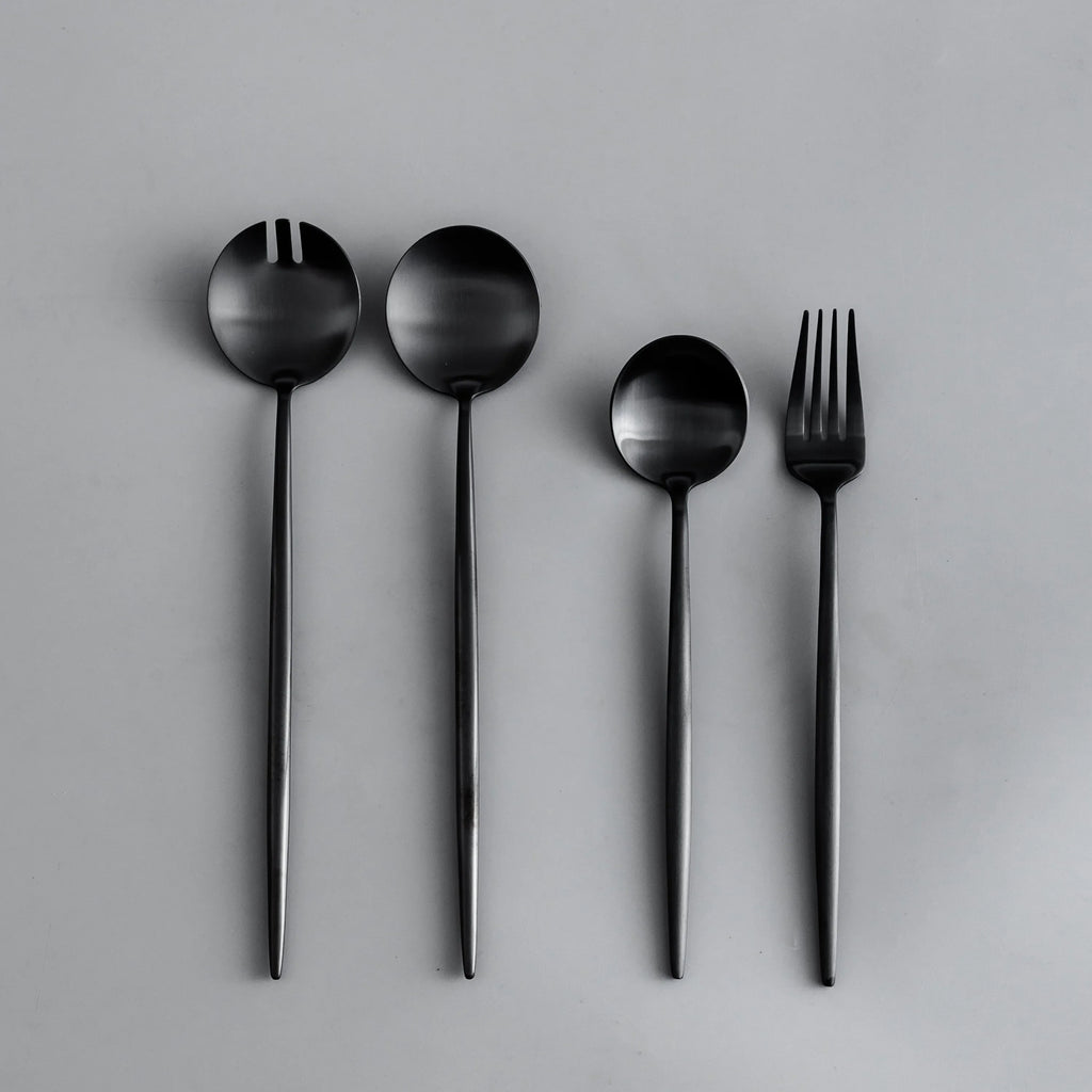 Gilded Serving Utensils & Salad Servers