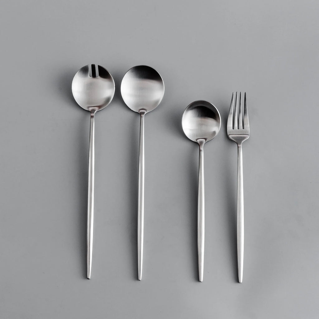 Gilded Serving Utensils & Salad Servers