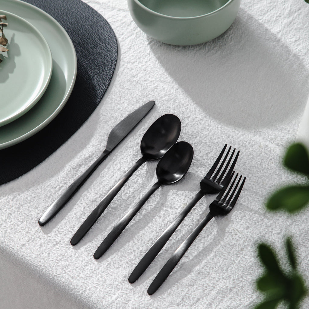 Tia Flatware
