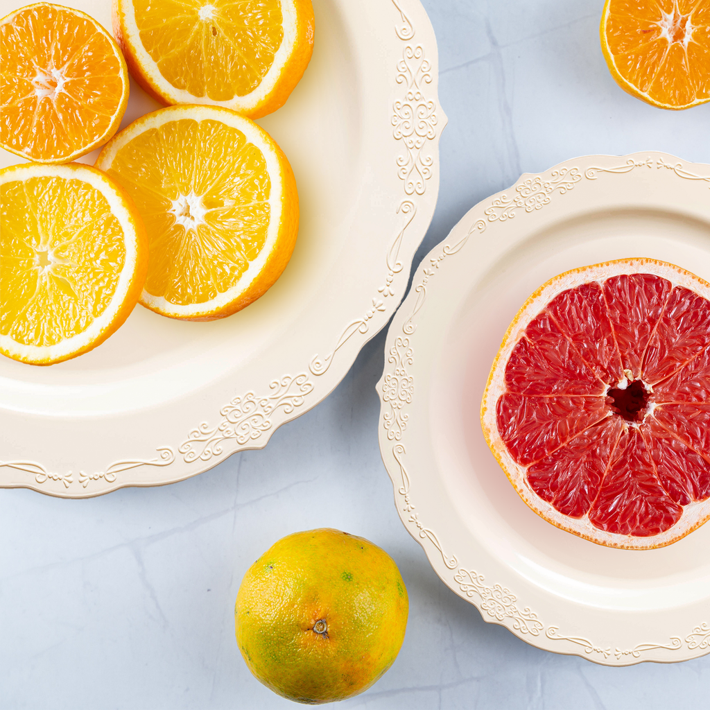 Ivory Vintage Round Disposable Plastic Appetizer/Salad Plates (7.5")