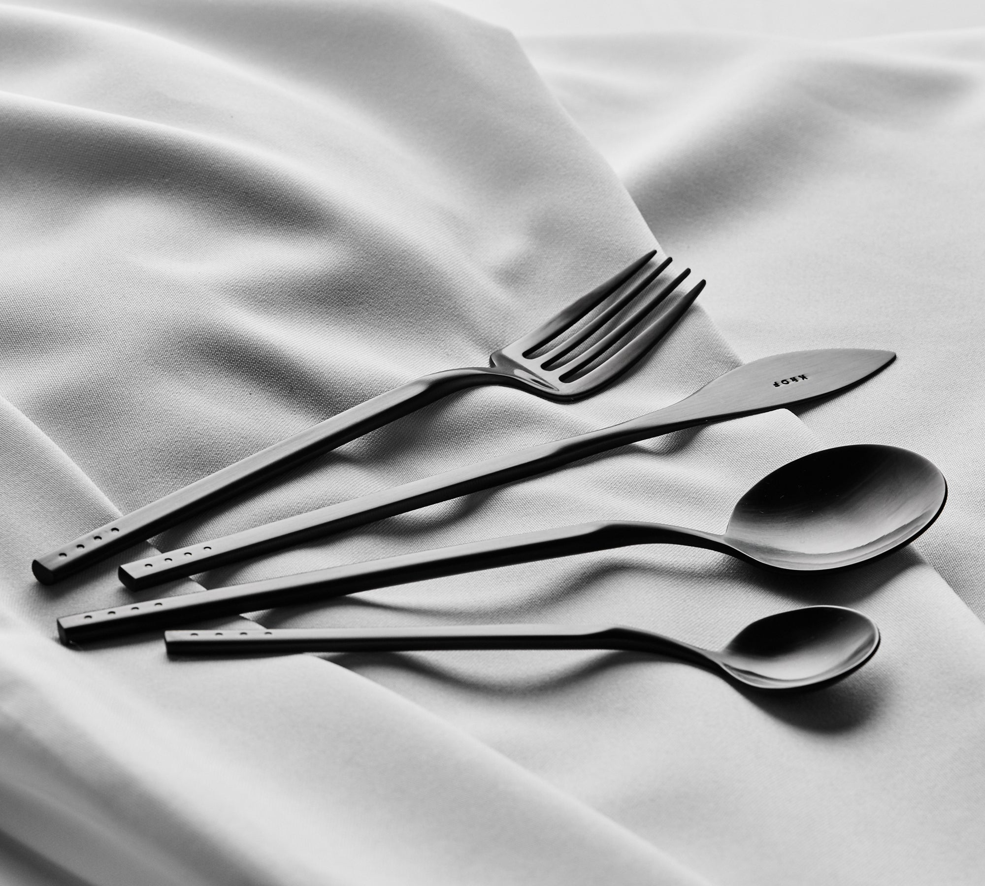 Matte Black — 24pc Cutlery Gift Set