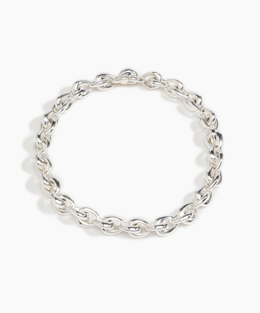 Hug Chain Choker