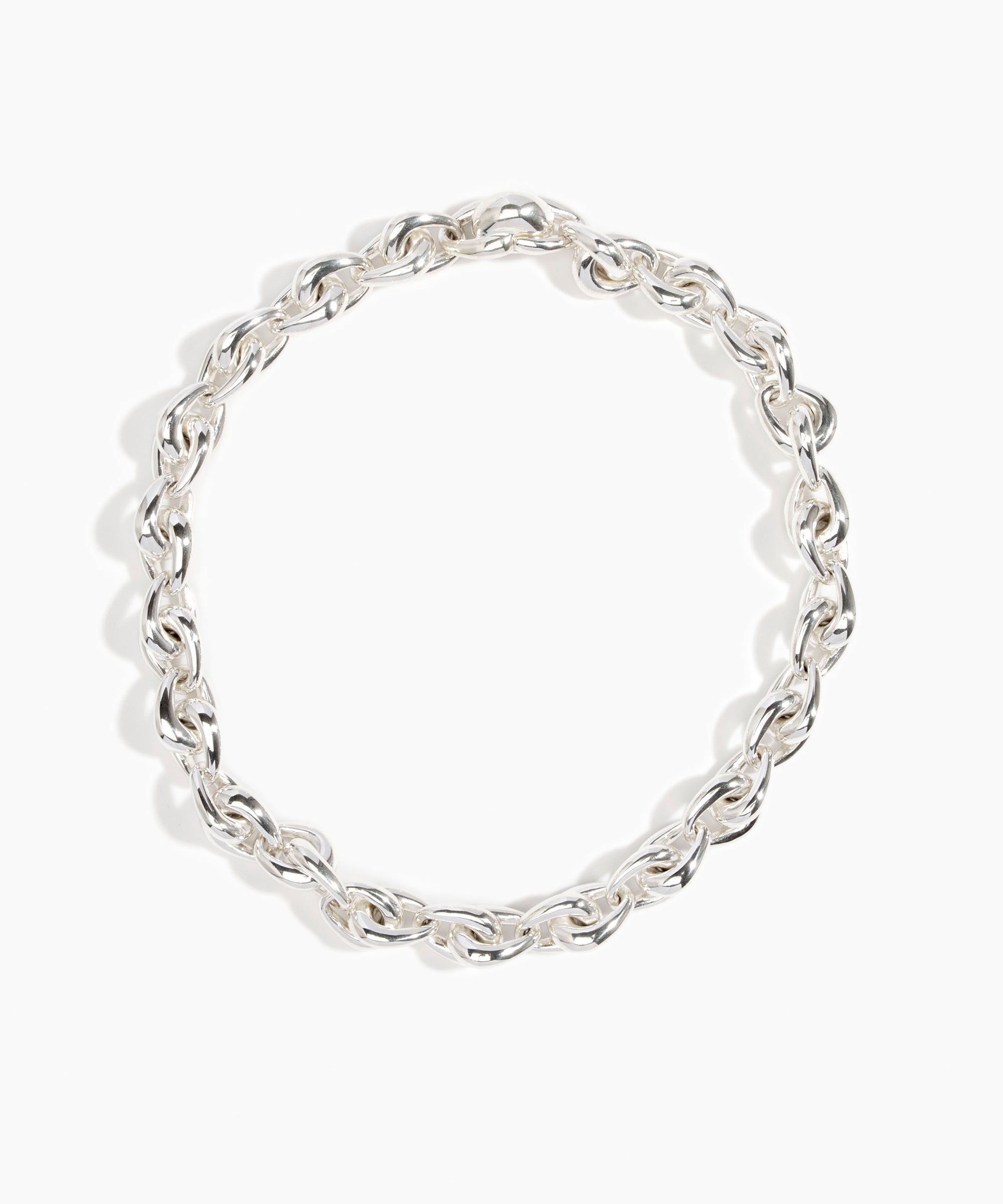 Hug Chain Choker