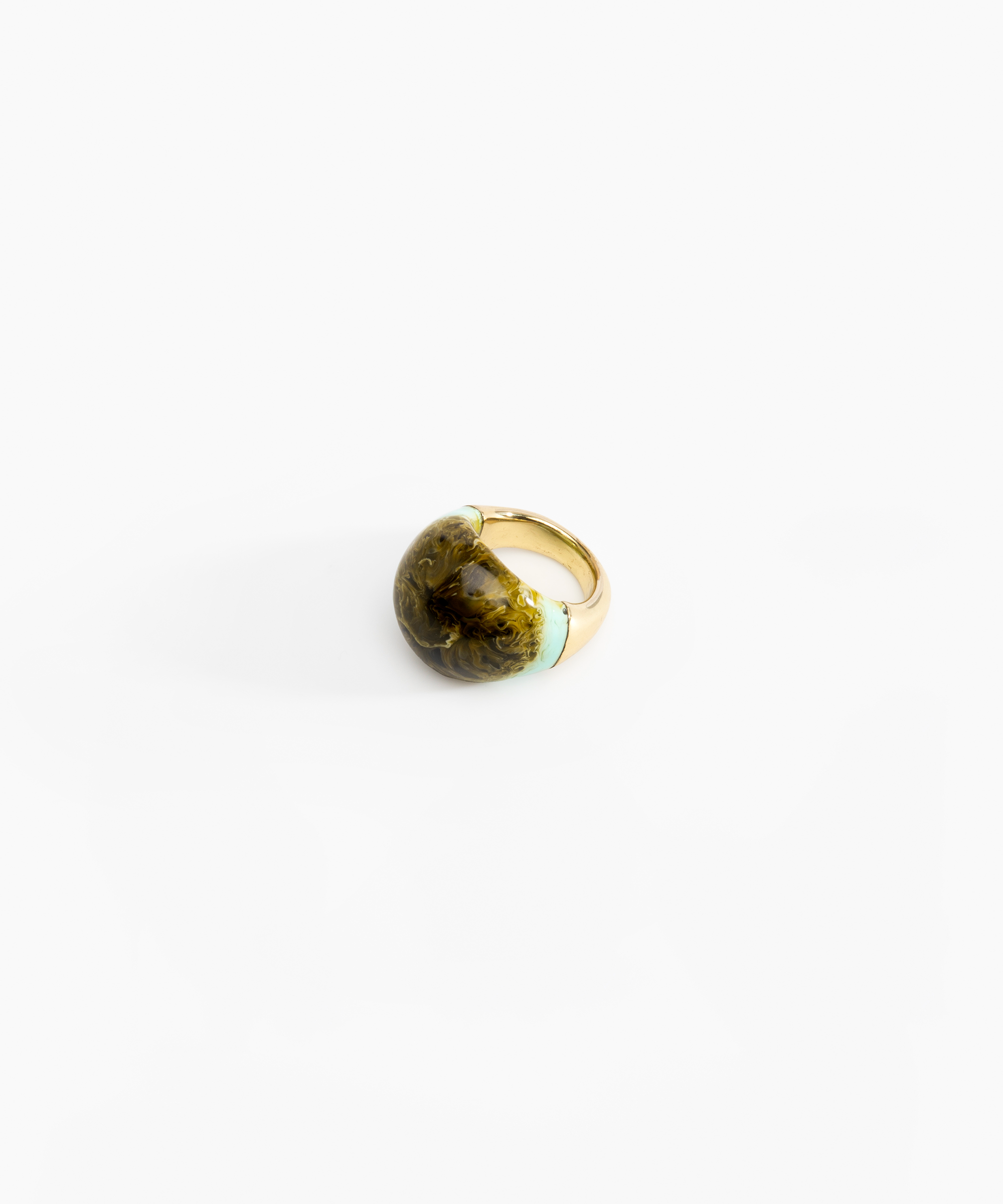 Large Horn Ring