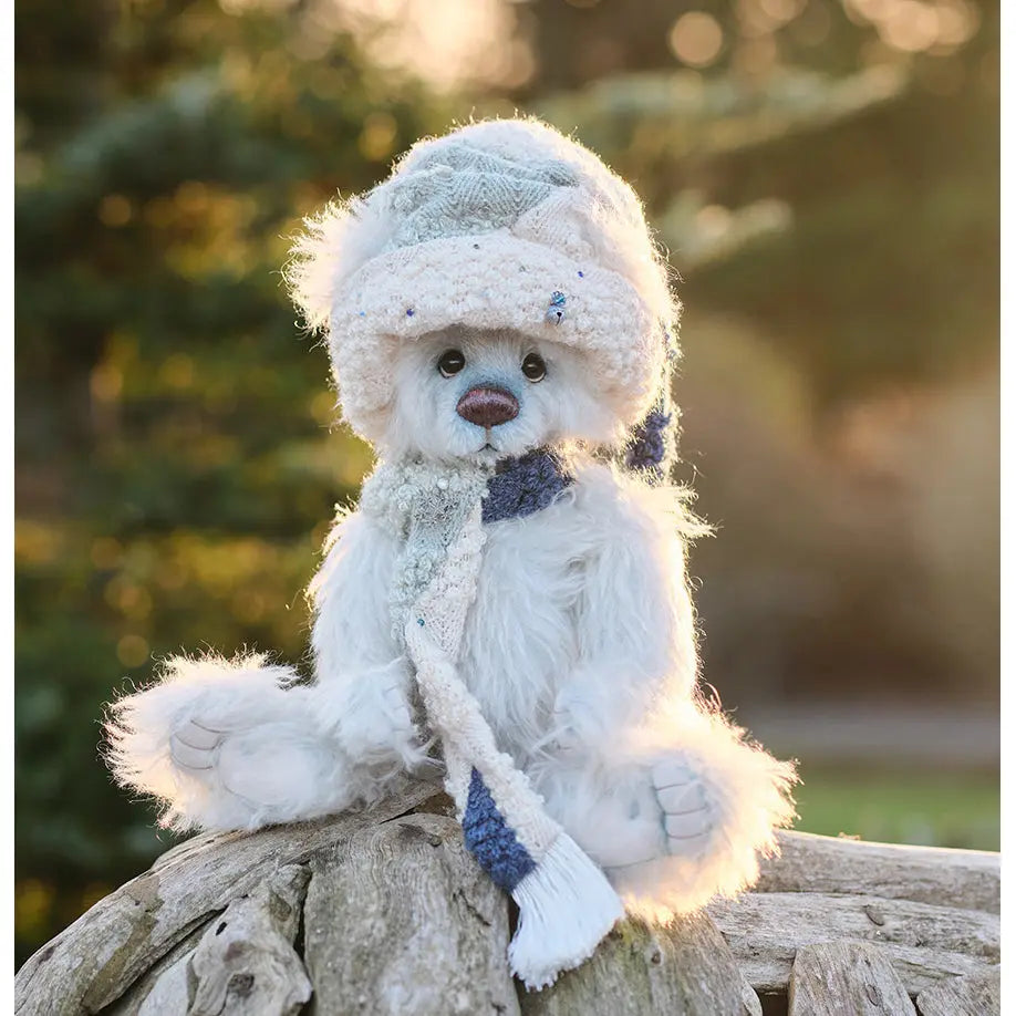 Charlie Bears Magellan CB Best Friends Club Collection