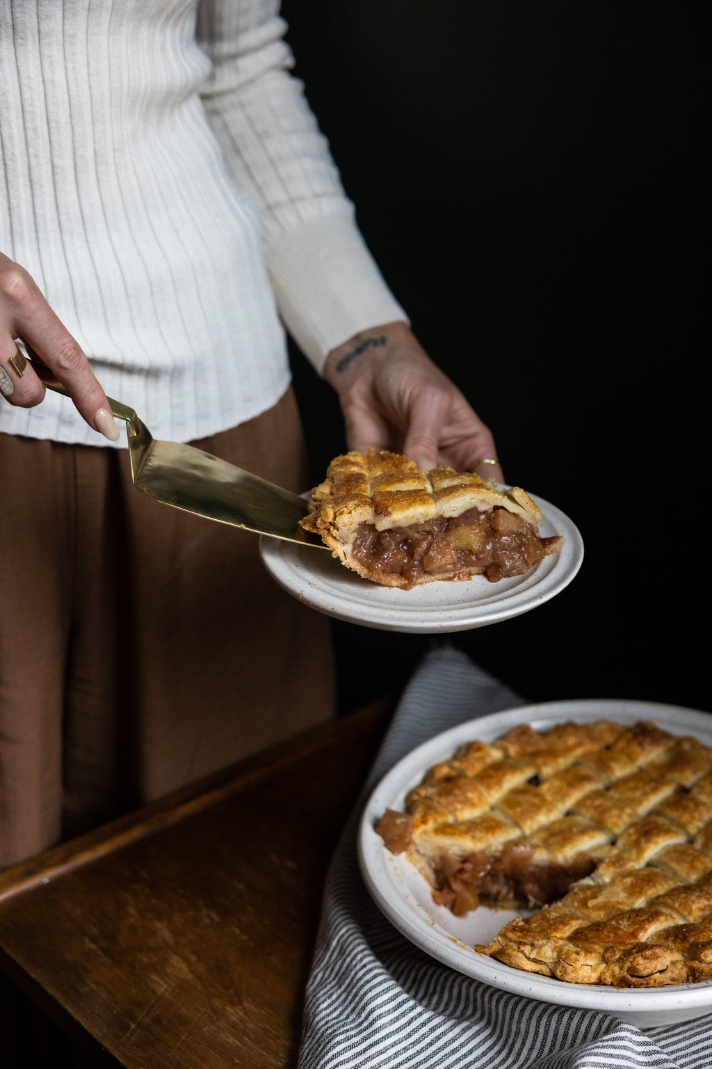 Pie Server - Brass