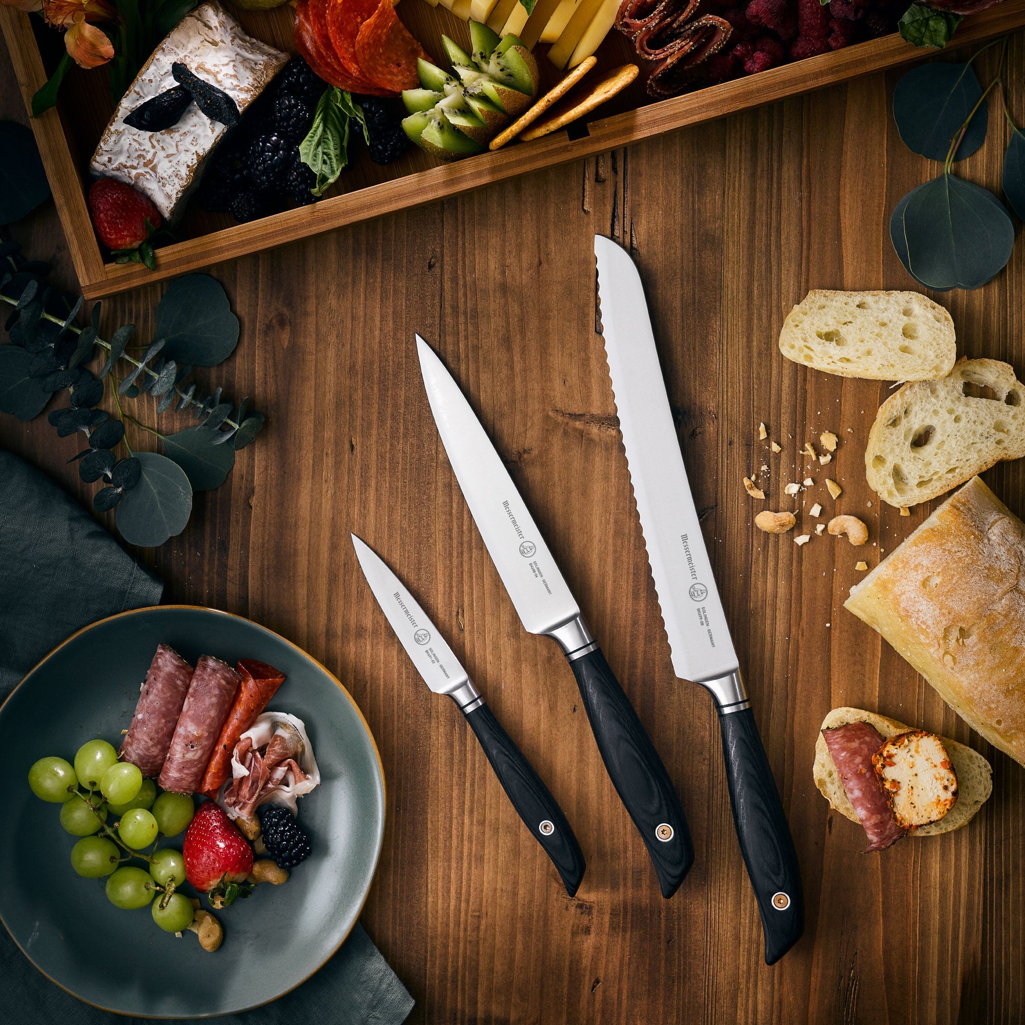 Blacksmith Scalloped Slicing Knife - 8.5"