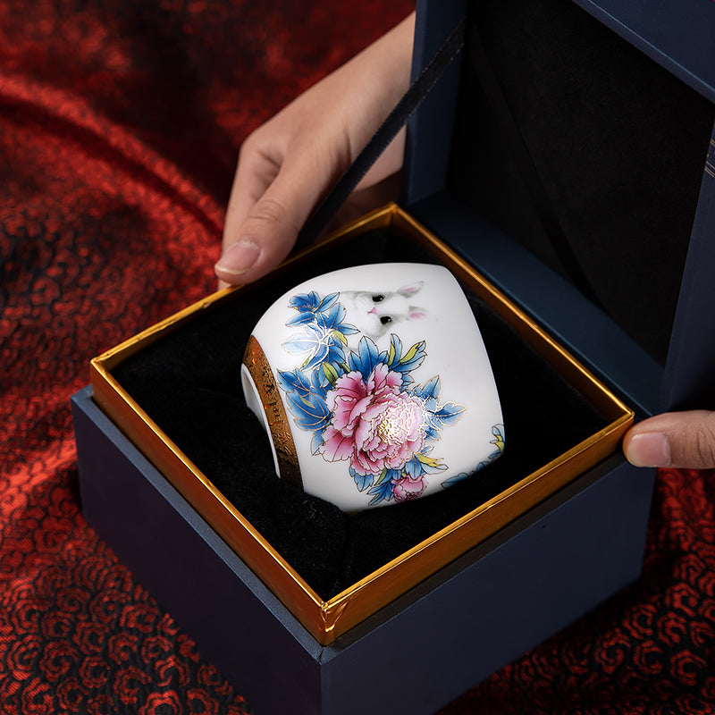 Rabbit & Peony