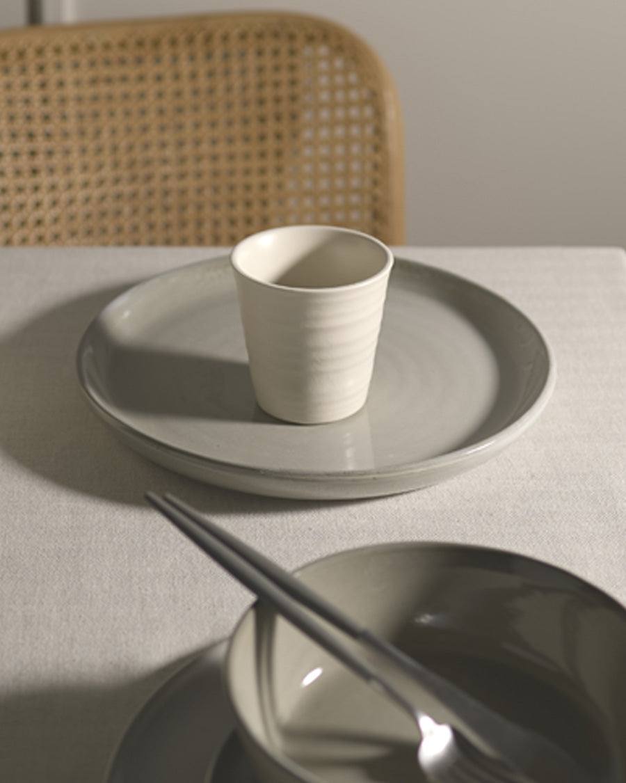Canvas Dinner Plate / Saltbush