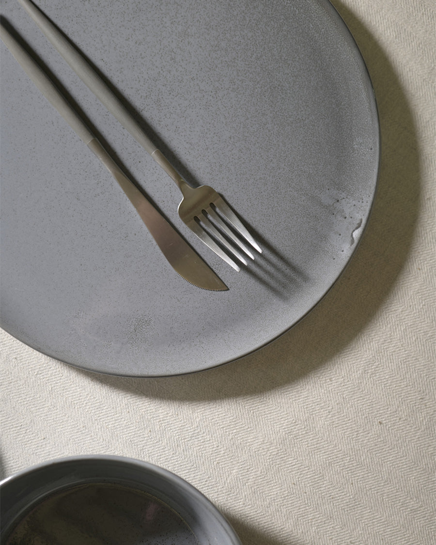 Canvas Dinner Plate / Storm
