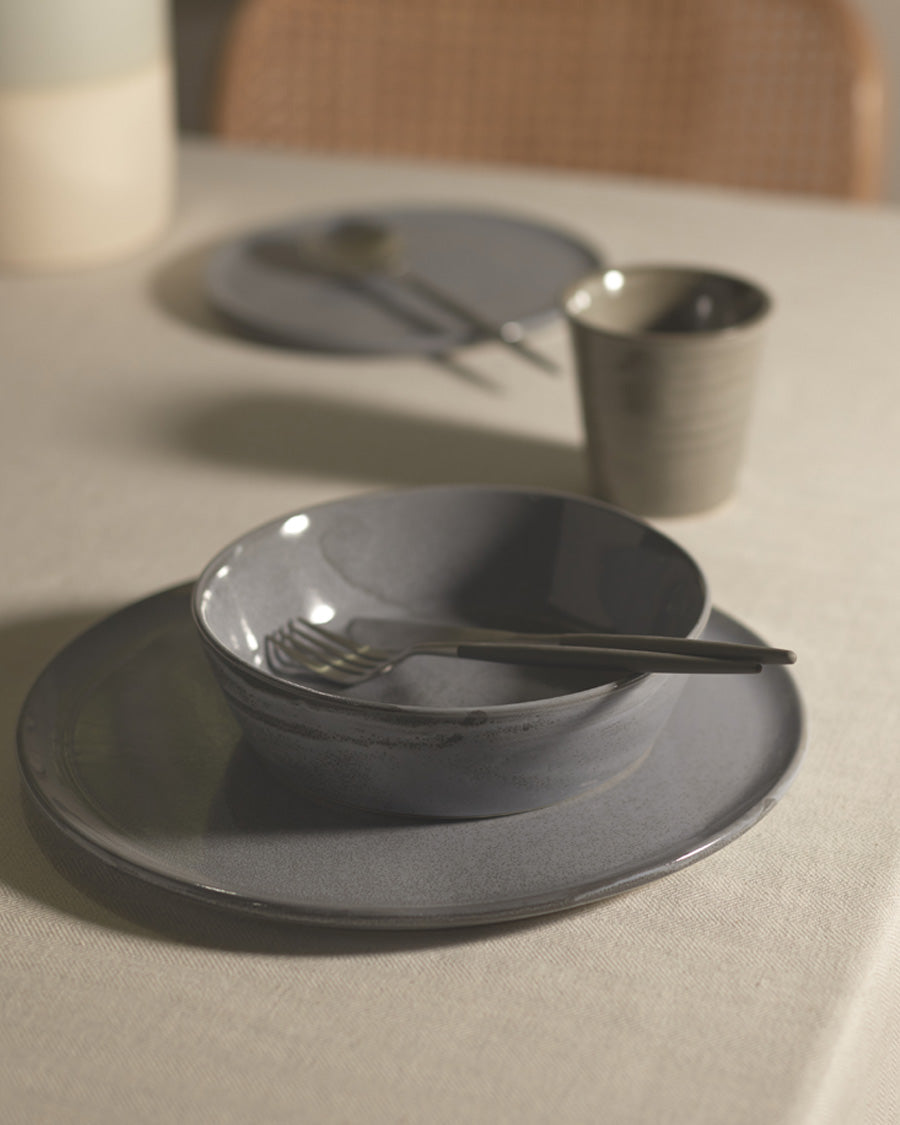Canvas Dinner Plate / Storm
