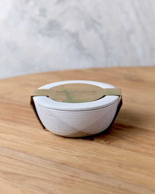 1L Container with Lid in White Speckle / The Wanderer