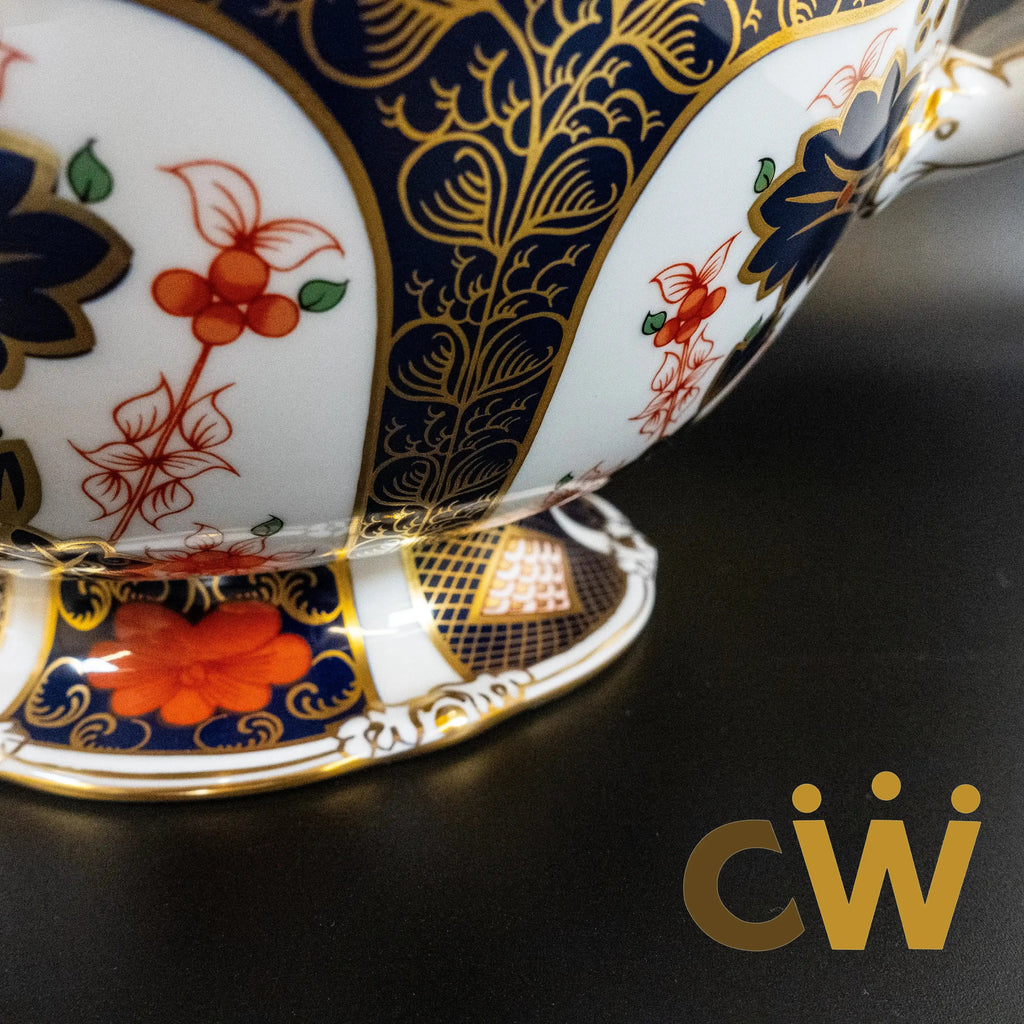 Royal Crown Derby Imari 1128 Soup Tureen & Stand