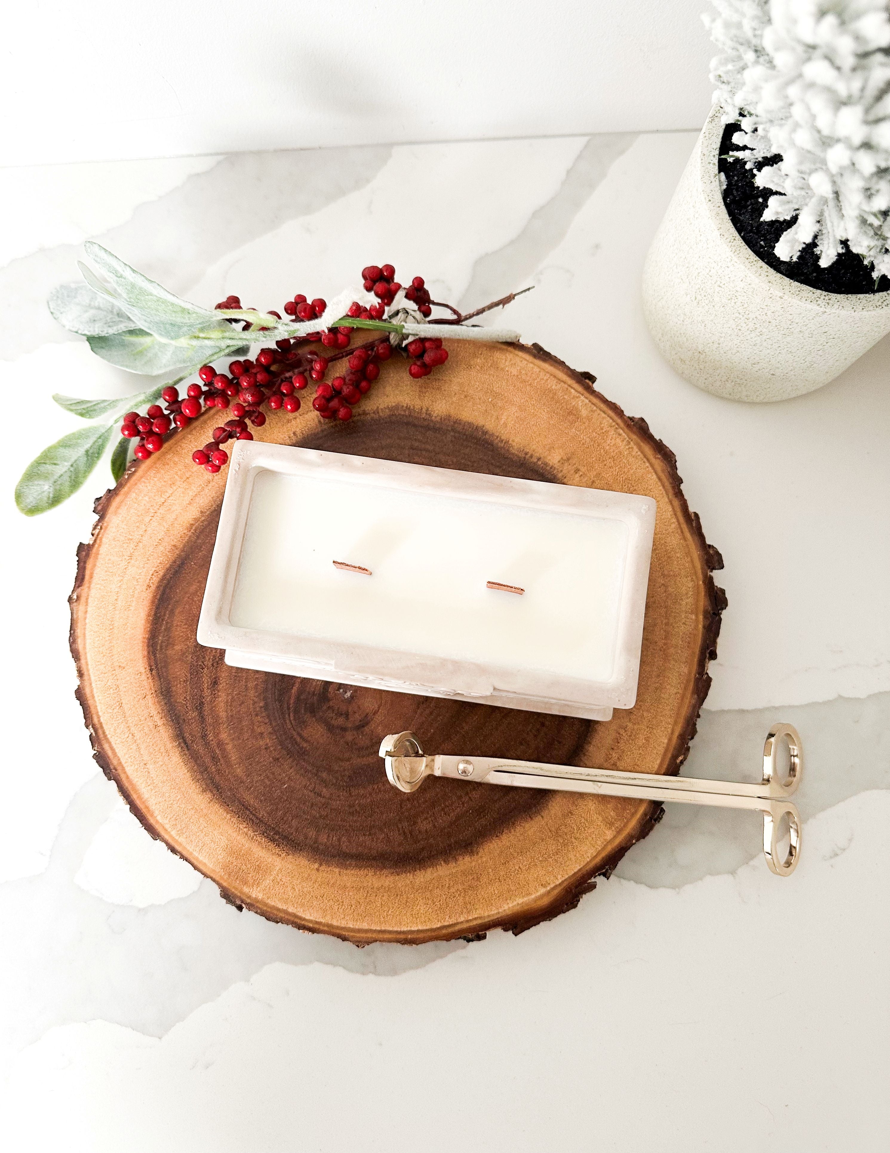 Gingerbread House Candle