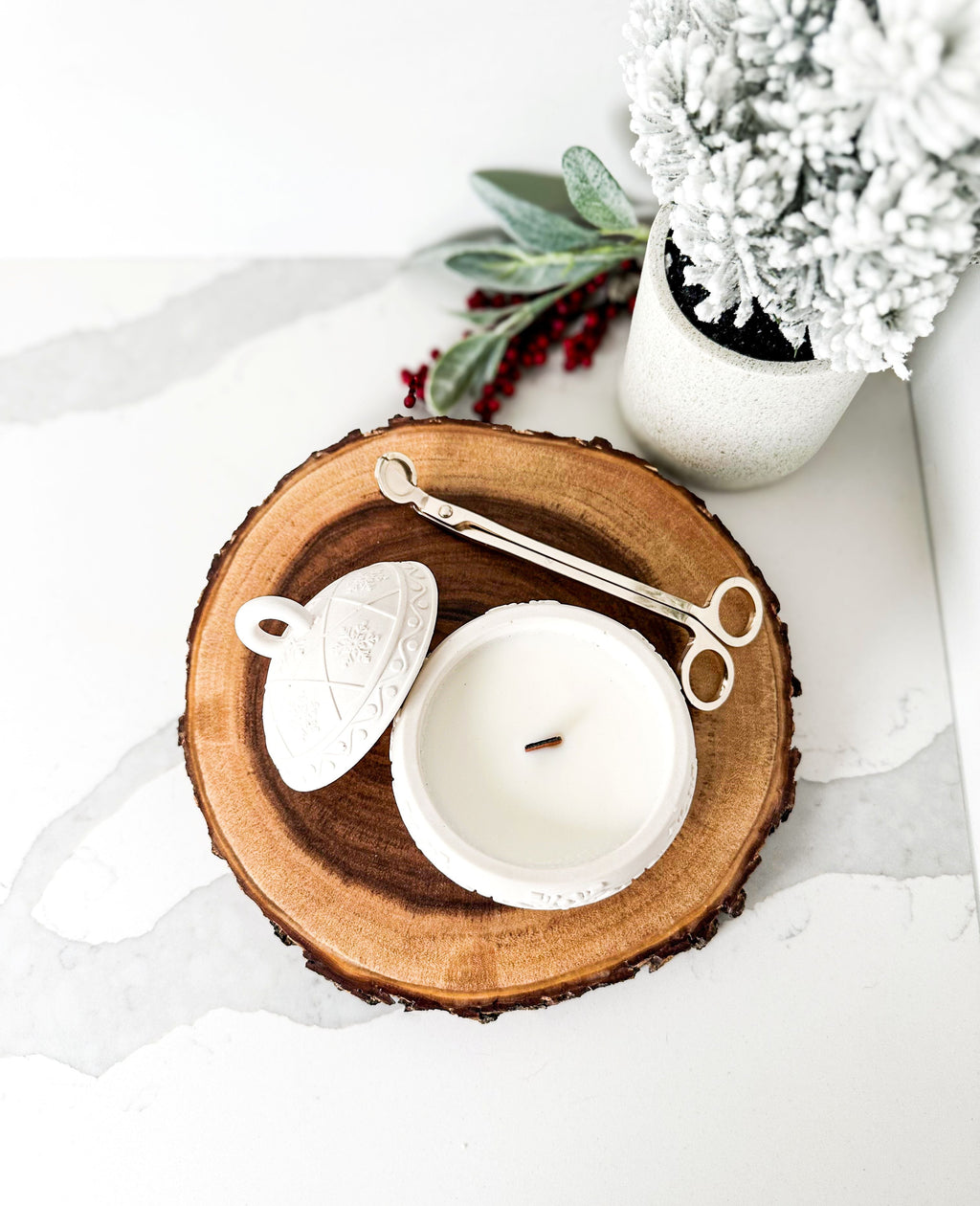 Holiday Ornament Candle