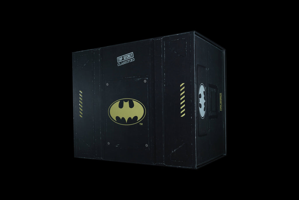 Batman StudioForge™ | 8” Bladed Displayable Chef Knife & Display Stand | The Gotham City™ Edge