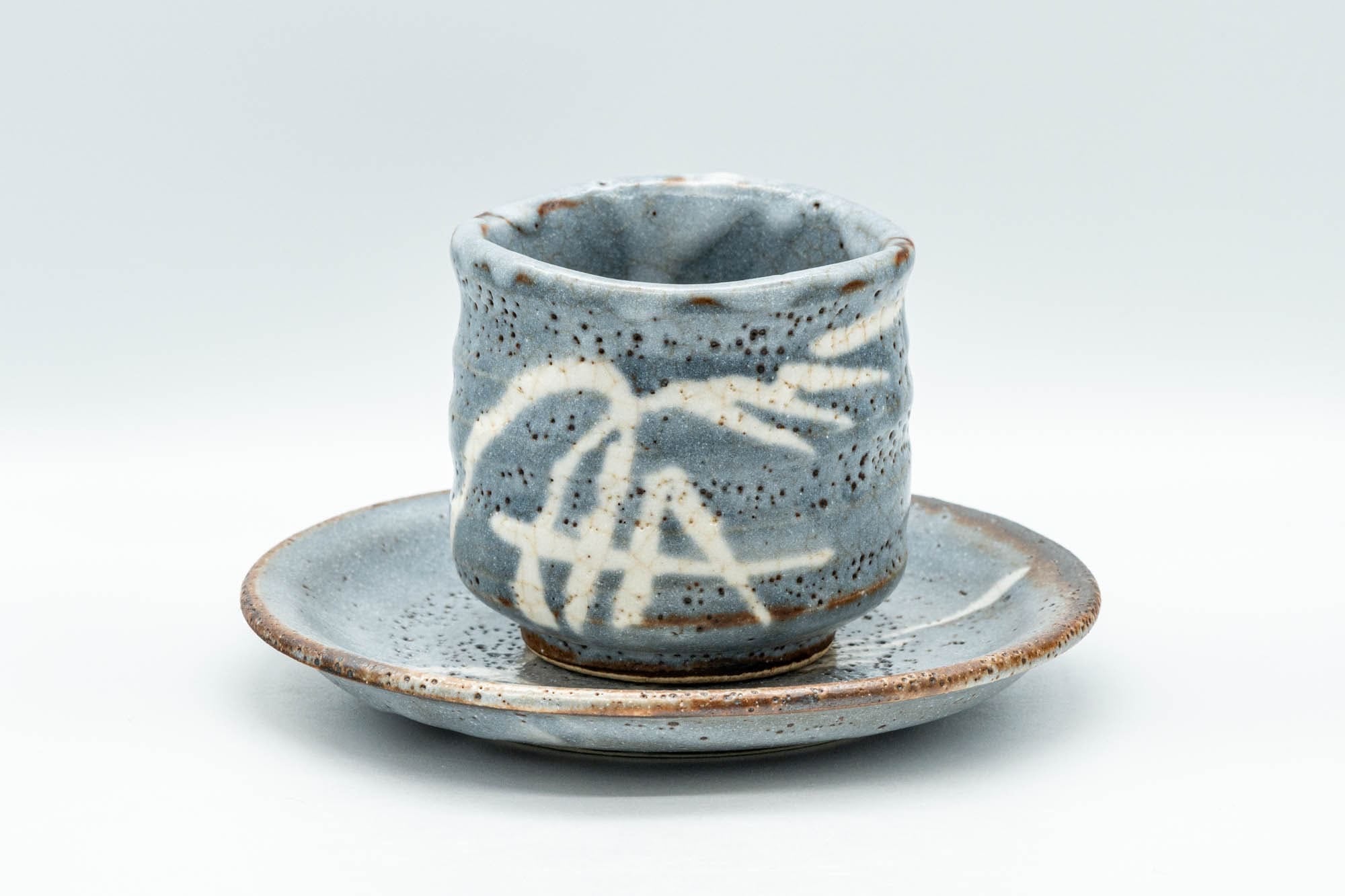 Japanese Teacup - Bamboo Suana Shino Glazed Tsutsu-gata Yunomi with Coaster - 175ml
