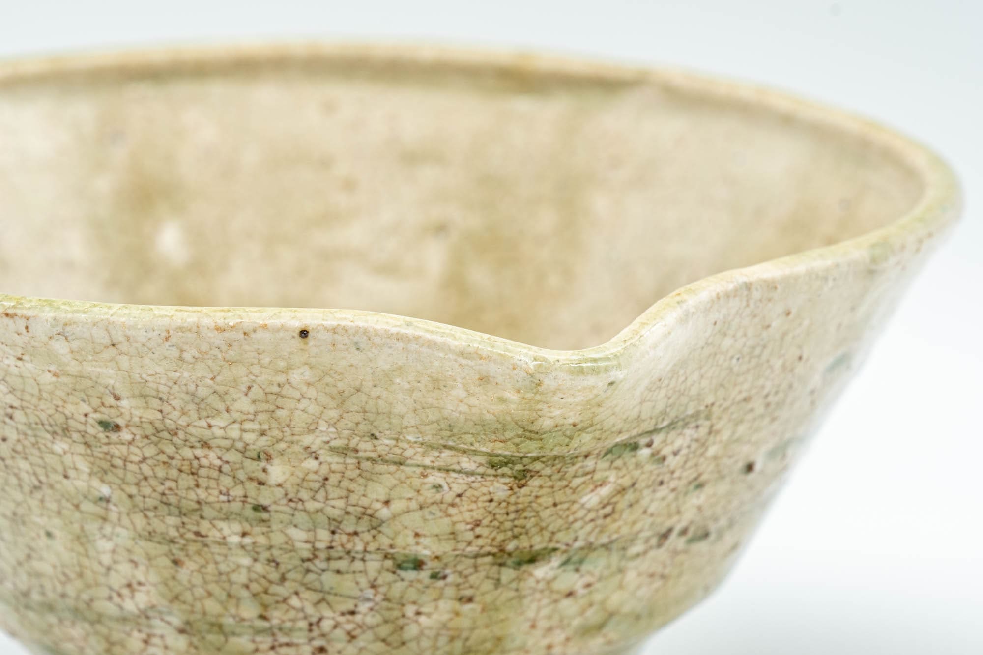 Japanese Katakuchi - Beige and Green Drip-Glazed Tea Pouring Bowl - 250ml