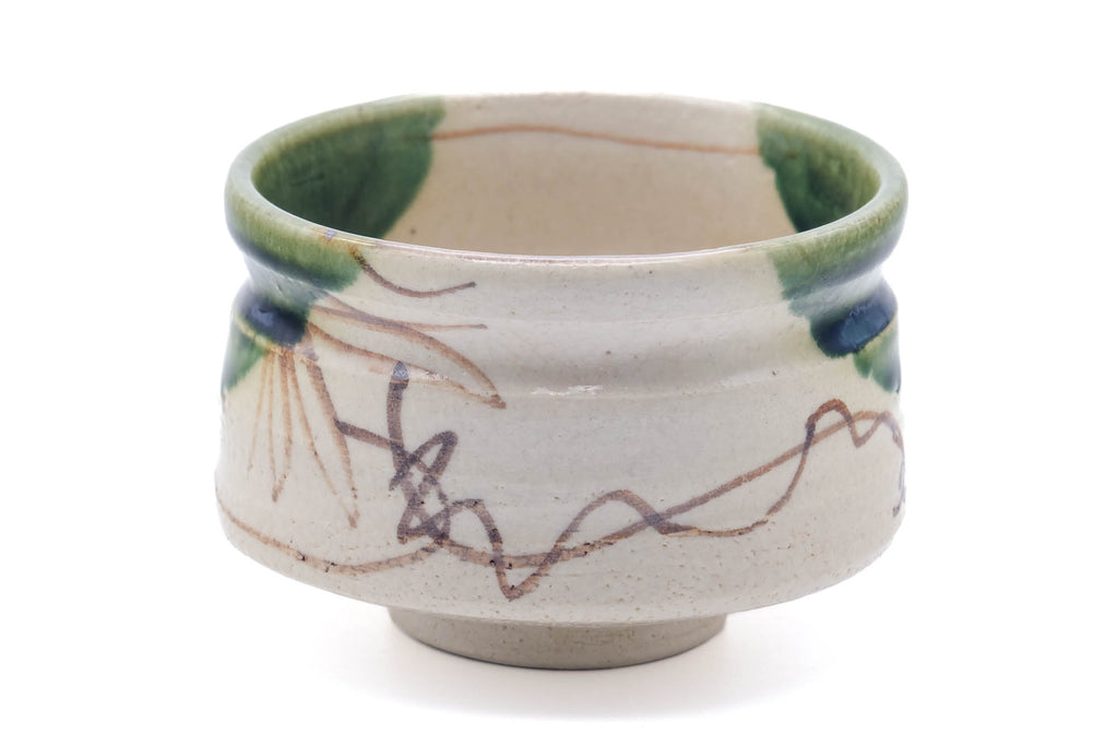 Japanese Matcha Bowl - Floral Beige Green Glazed Oribe-yaki Chawan - 250ml