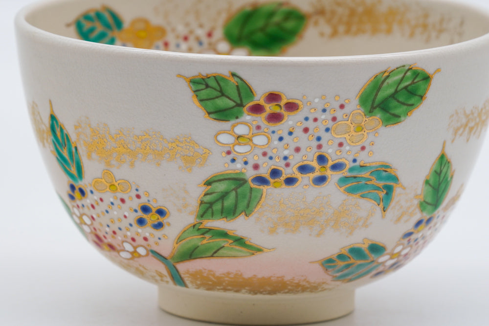 Japanese Matcha Bowl - Floral Kyo-yaki Chawan