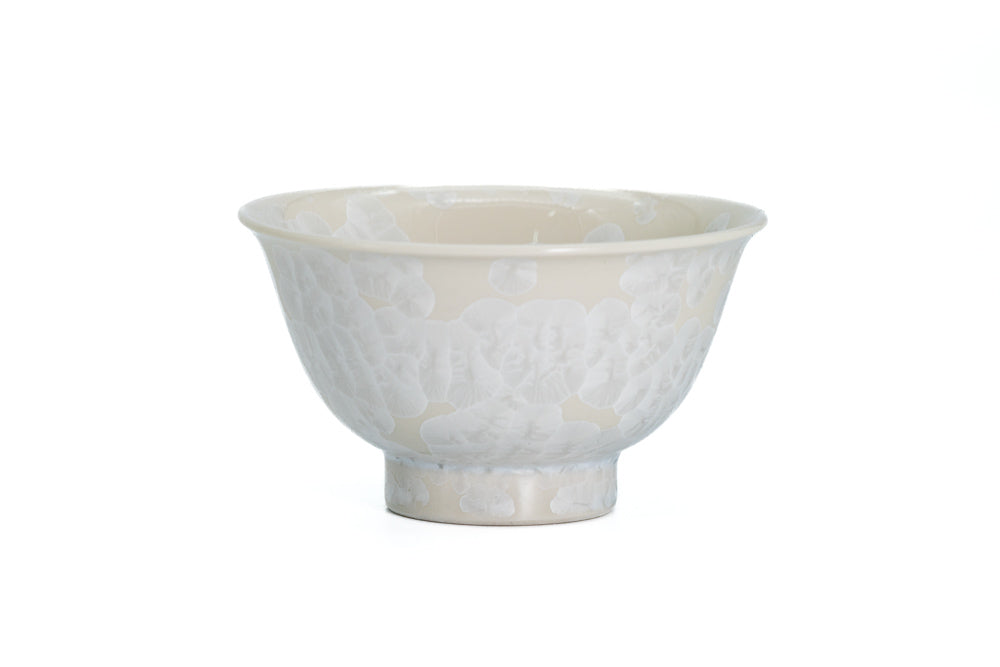 Silvery White Hanakessho Crystal Glaze Yunomi - 150ml