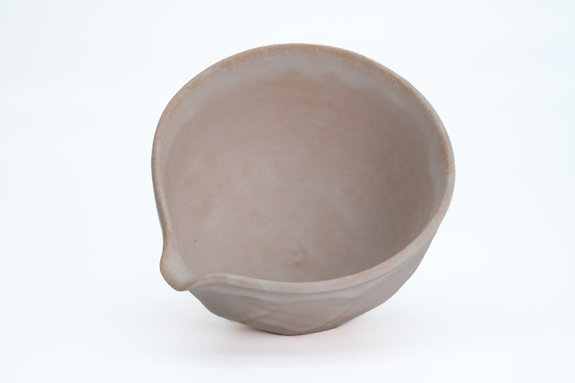 Matte White Faceted Spouted Matcha Bowl