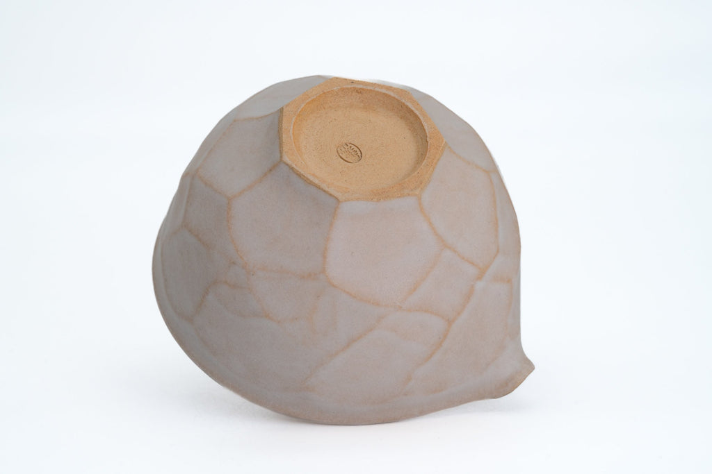 Matte White Faceted Spouted Matcha Bowl