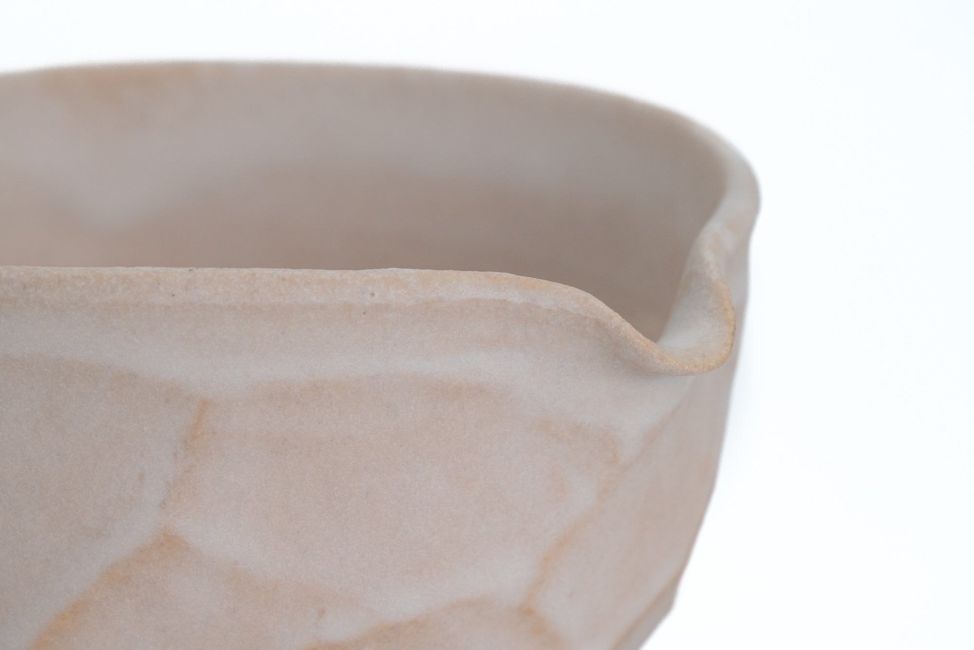 Matte White Faceted Spouted Matcha Bowl