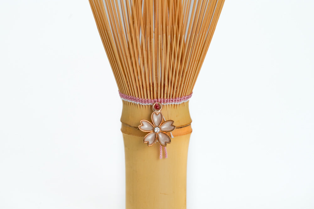 Emi Kazuho Chasen - White Bamboo Charmed Matcha Whisk