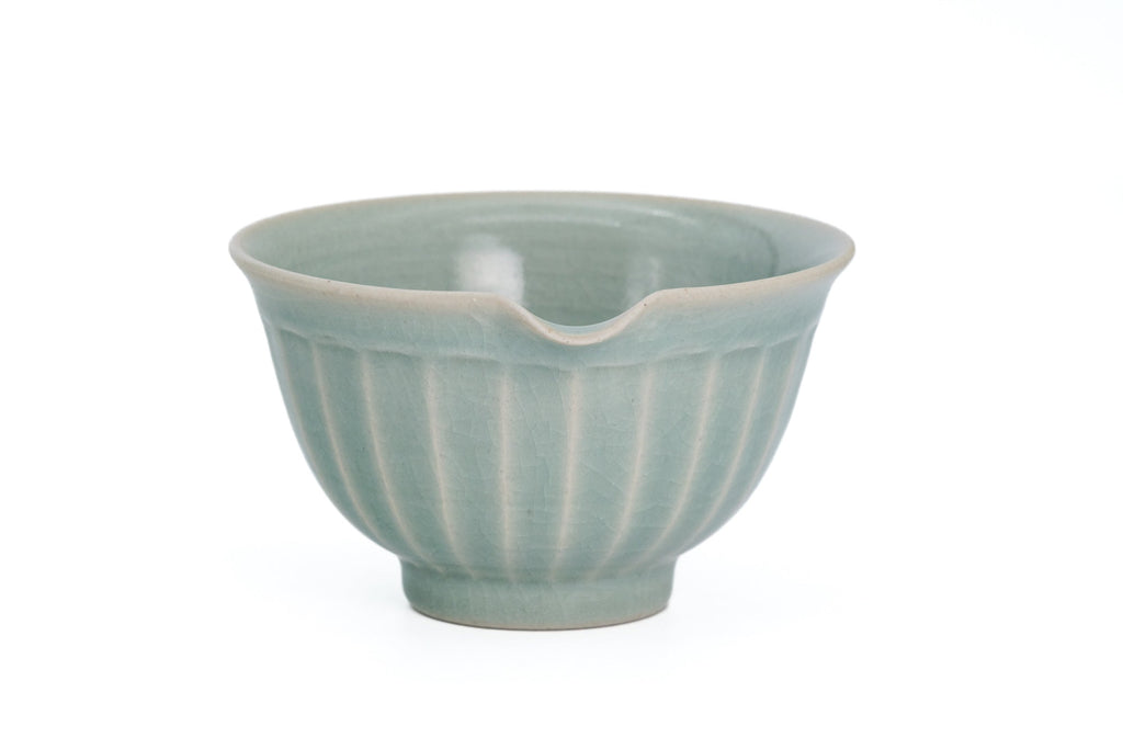 Celadon Faceted Spouted Matcha Bowl