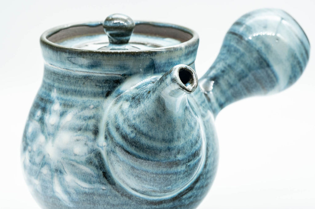 Japanese Kyusu - Floral Blue White Glazed Debeso Teapot - 400ml