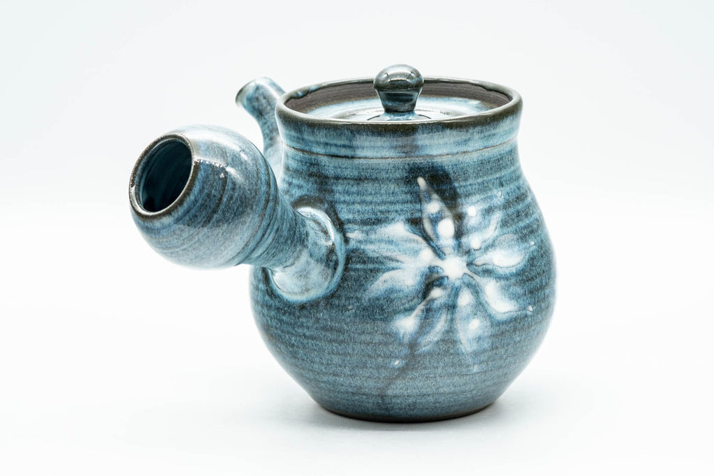 Japanese Kyusu - Floral Blue White Glazed Debeso Teapot - 400ml