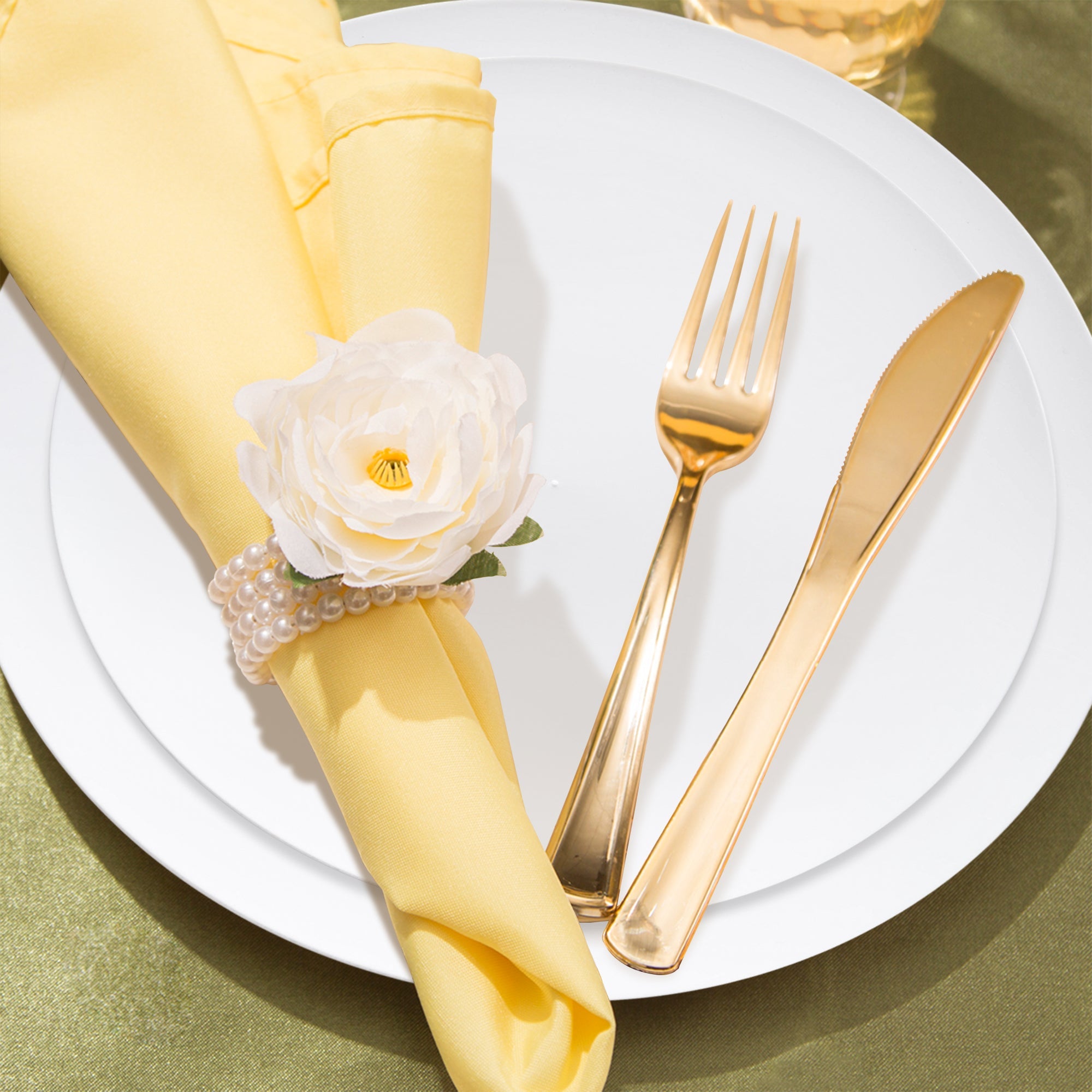 Solid White Organic Round Disposable Plastic Wedding Value Set